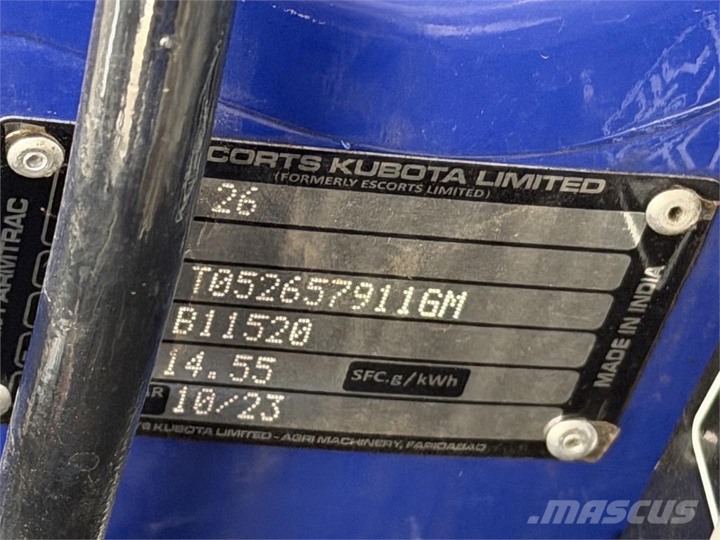 VIN 11G - Malotraktor FARMTRAC 26 4×4 hydraulika 3-val 两轮拖拉机播种机