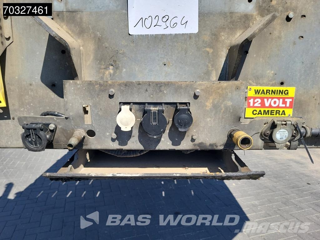 Faymonville 0B2A0 Steering Axle Ramps نصف مقطورة مسطحة منخفضة