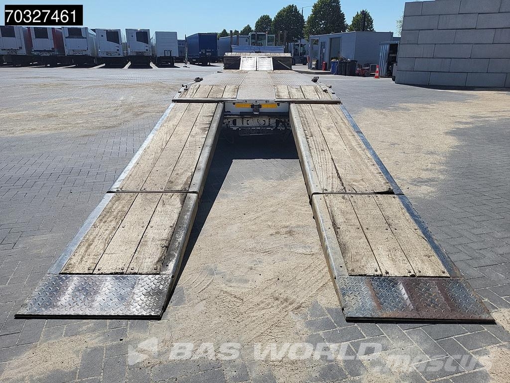 Faymonville 0B2A0 Steering Axle Ramps نصف مقطورة مسطحة منخفضة