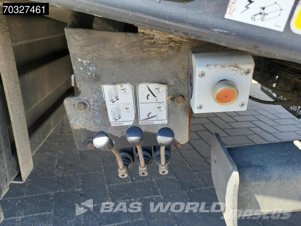 Faymonville 0B2A0 Steering Axle Ramps نصف مقطورة مسطحة منخفضة