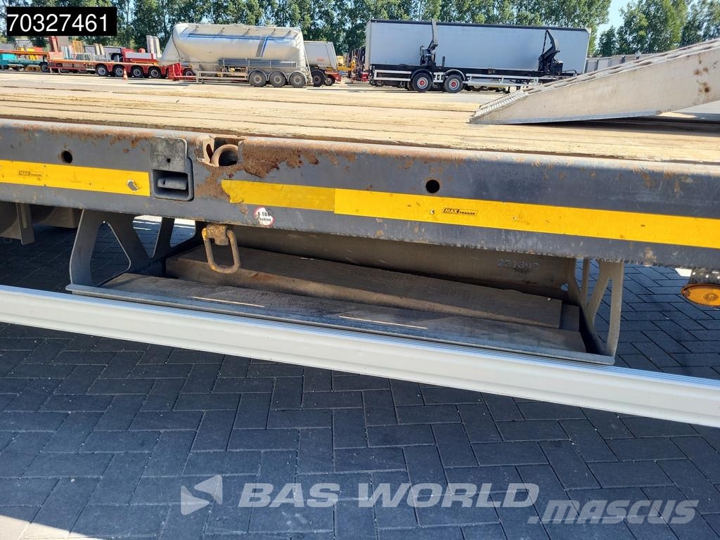 Faymonville 0B2A0 Steering Axle Ramps نصف مقطورة مسطحة منخفضة