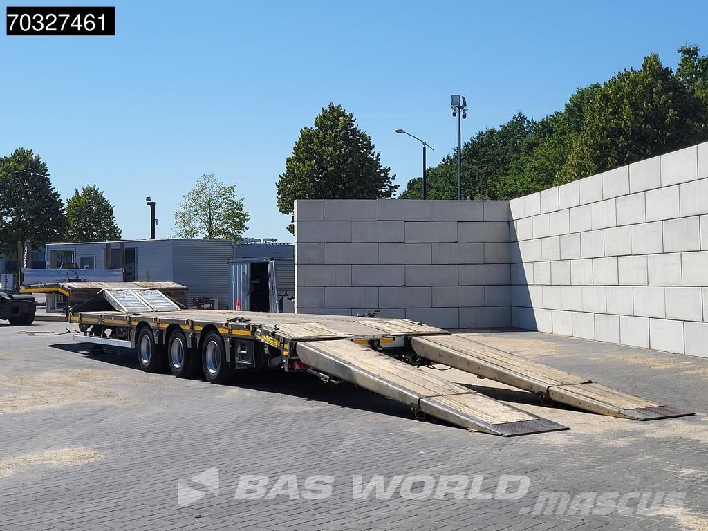 Faymonville 0B2A0 Steering Axle Ramps نصف مقطورة مسطحة منخفضة