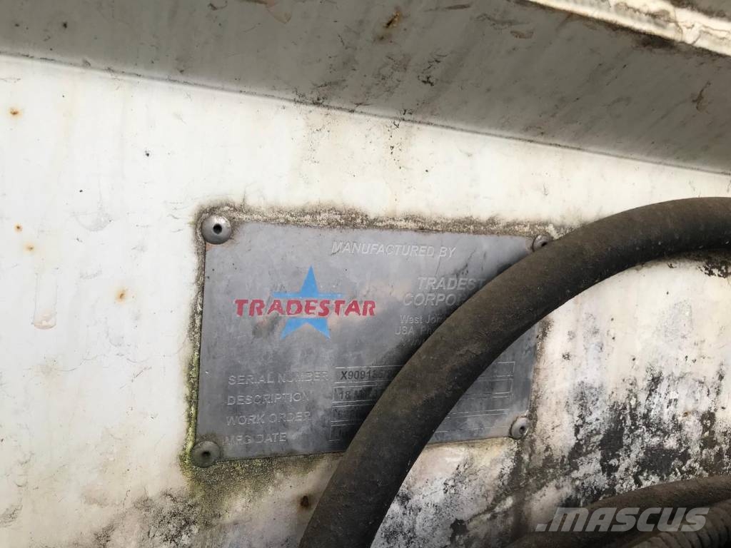 International PayStar 5600 i Tankerli kamyonlar