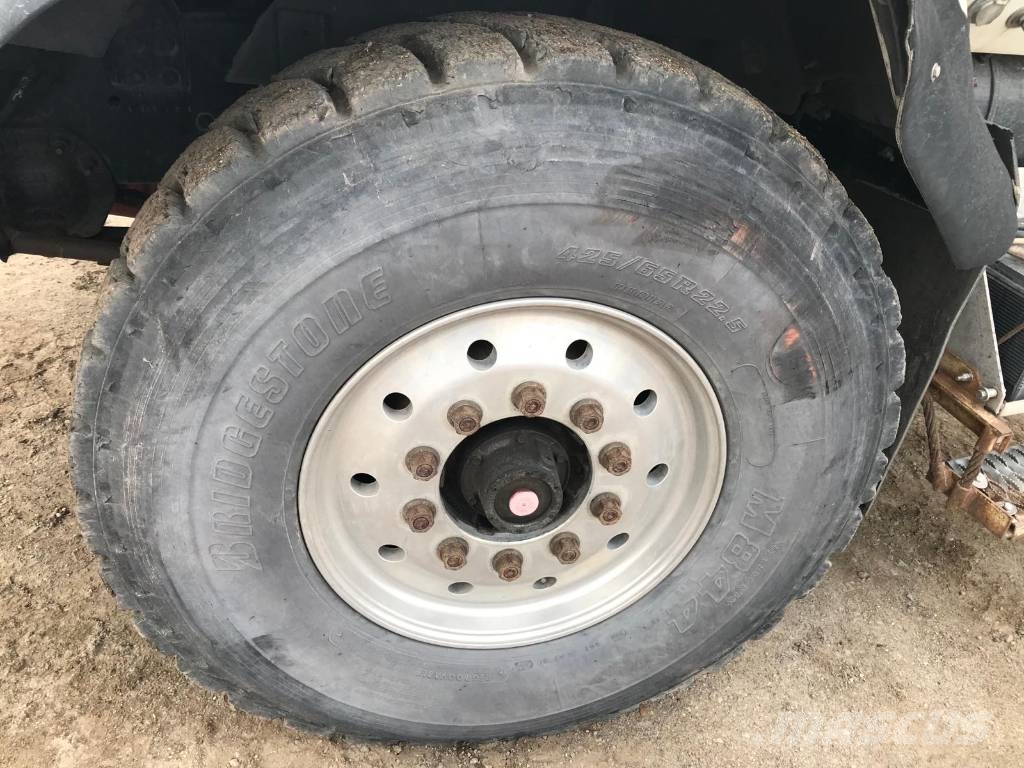 International PayStar 5600 i Tankerli kamyonlar