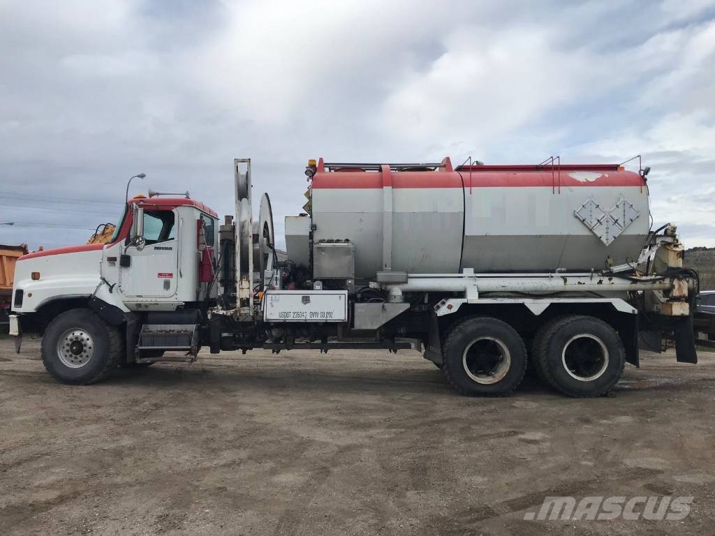 International PayStar 5600 i Tankerli kamyonlar