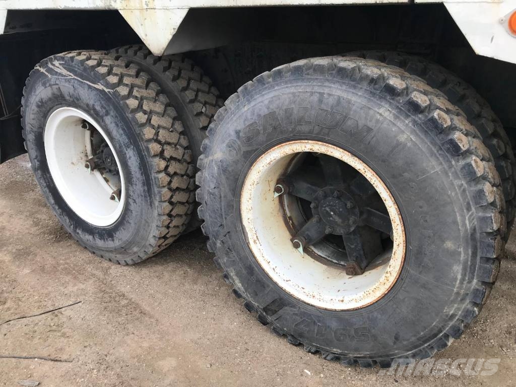 International PayStar 5600 i Tankerli kamyonlar