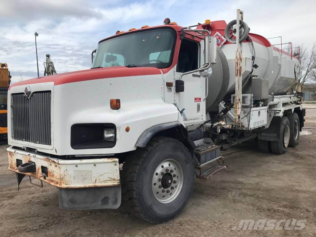 International PayStar 5600 i Tankerli kamyonlar
