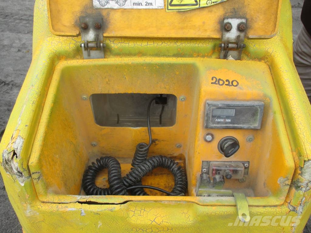 Ammann ARR 1575 Porinių būgnų volai