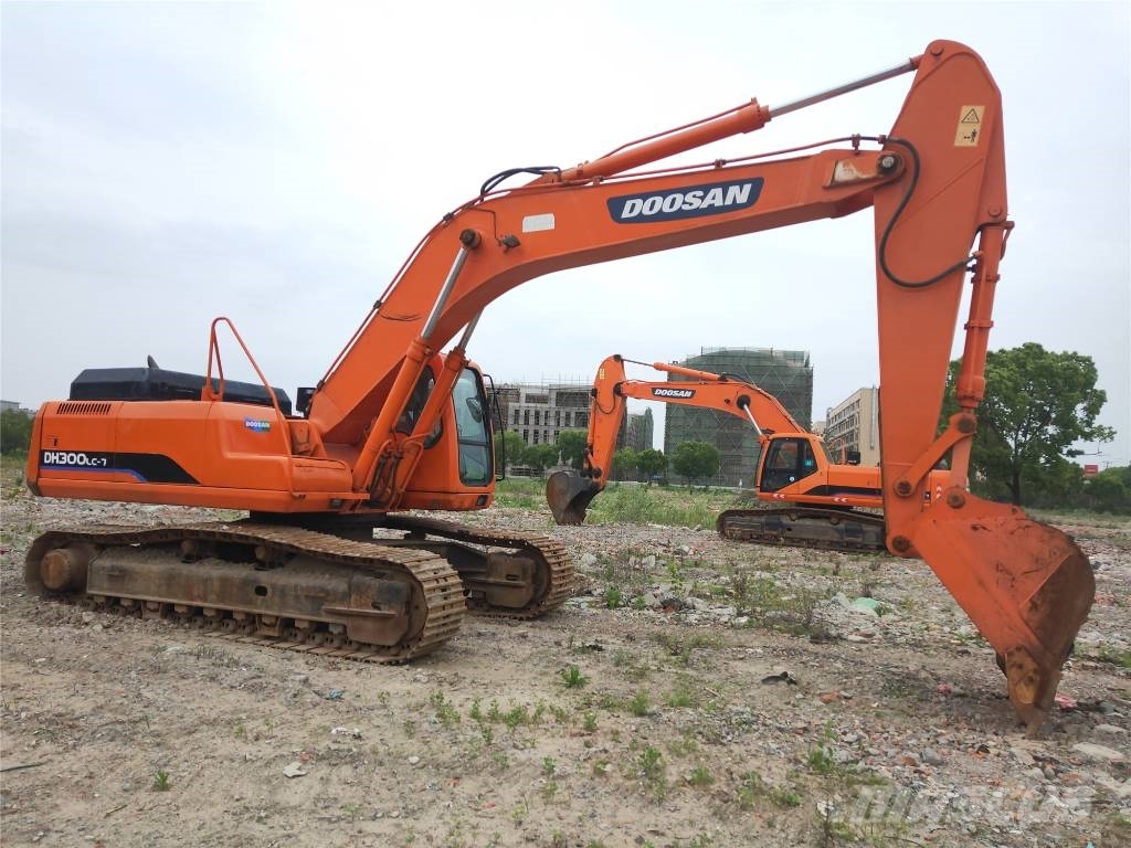 Doosan DH 300 LC-7 Excavadoras sobre orugas