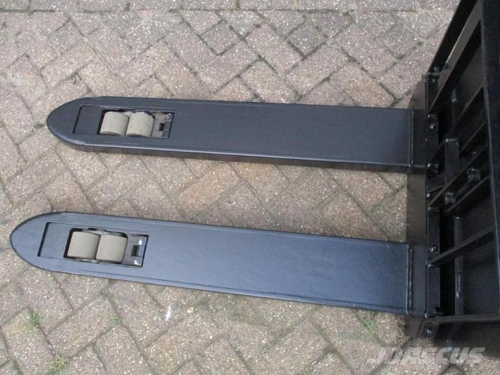 Toyota SWE 080L Штабелери