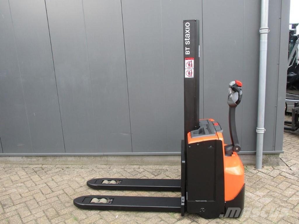 Toyota SWE 080L Штабелери