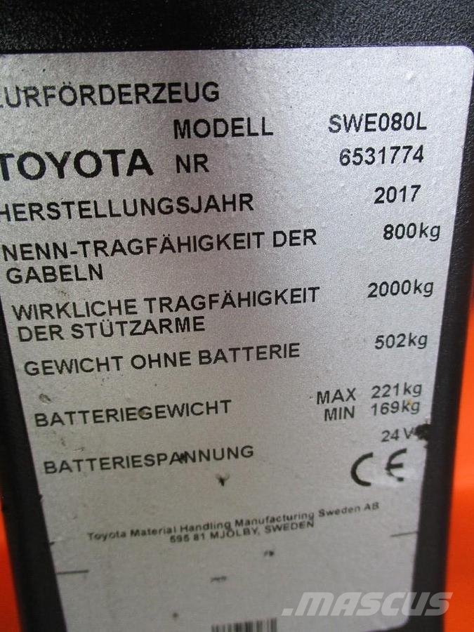 Toyota SWE 080L Штабелери