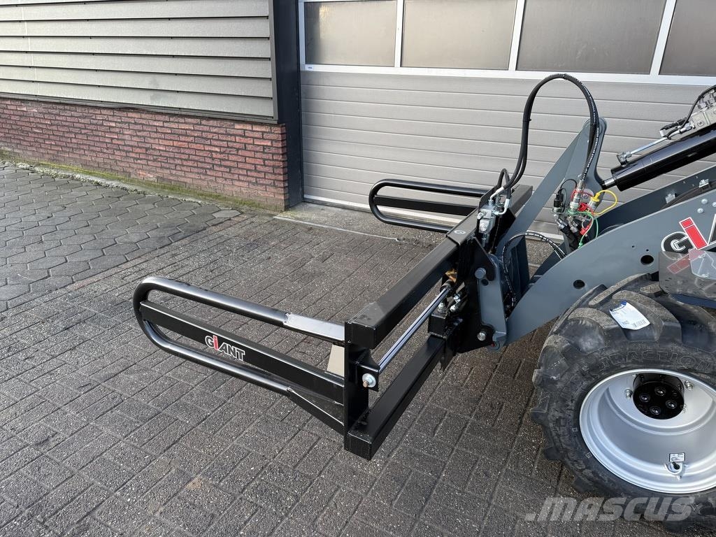 GiANT BK-700-2100 balenklem NIEUW Muut koneet