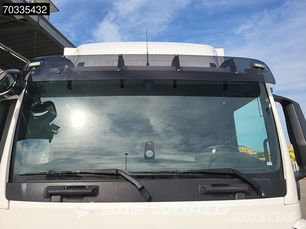 MAN TGL 12.250 4X2 12t Automatic Tailgate AC Euro 6 Tents