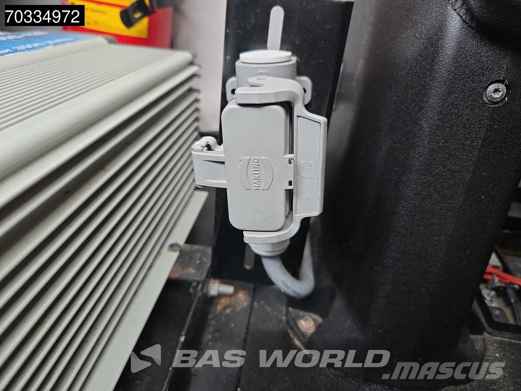 Iveco Daily 70C18 ITV 09-2027 - 3.0L - Automático - Cami Пікапи / Бічне розвантаження