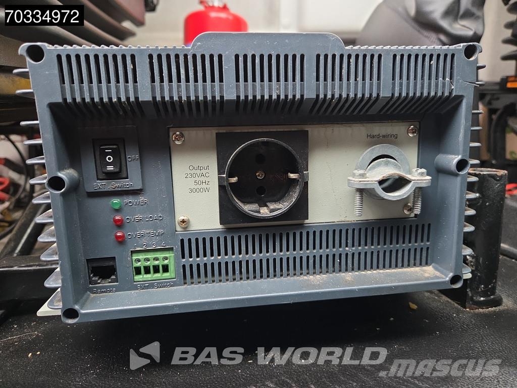 Iveco Daily 70C18 ITV 09-2027 - 3.0L - Automático - Cami Пікапи / Бічне розвантаження