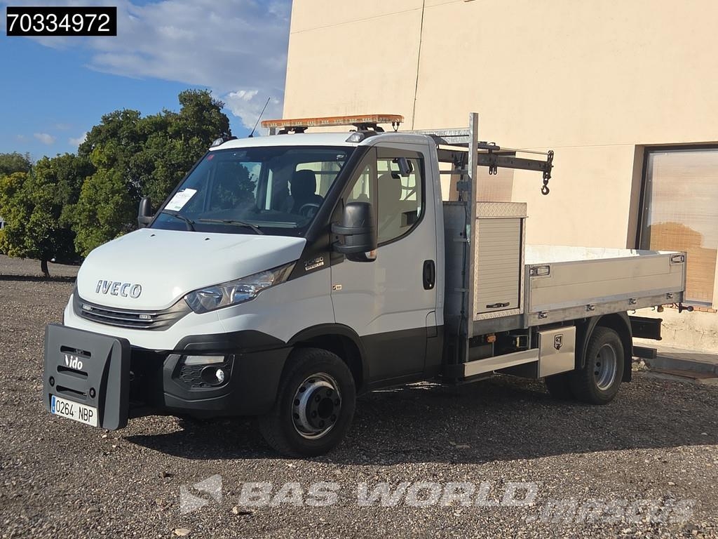 Iveco Daily 70C18 ITV 09-2027 - 3.0L - Automático - Cami Prekucniki