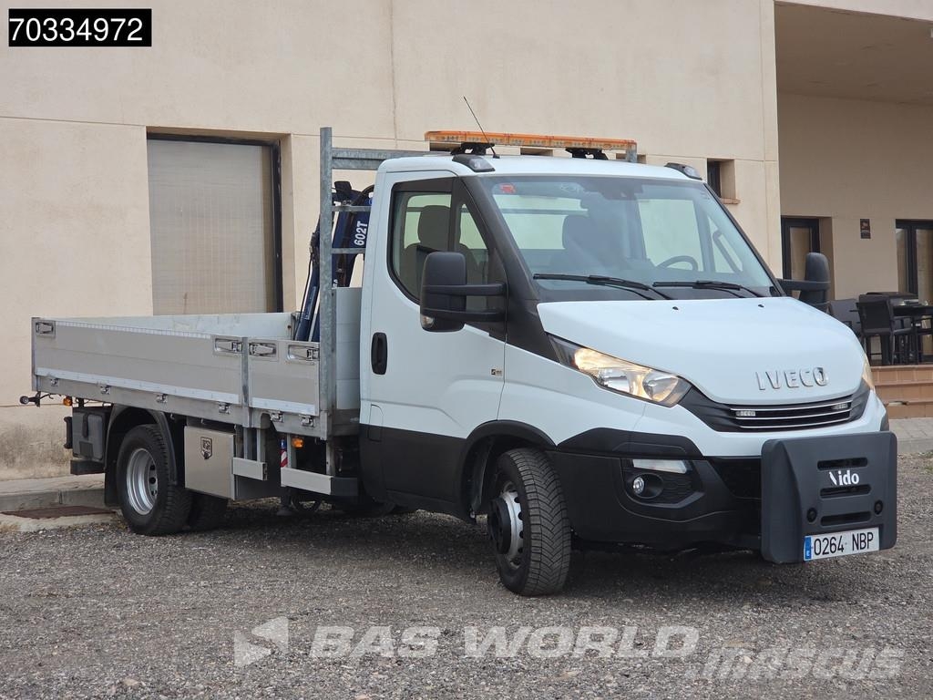 Iveco Daily 70C18 ITV 09-2027 - 3.0L - Automático - Cami Pick up/Fiancata ribaltabile