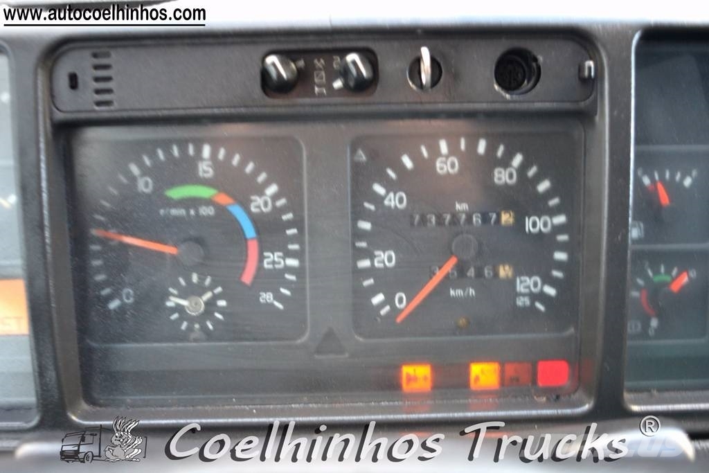 Volvo FH12 380 Tractor Units