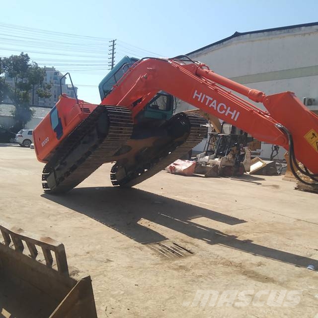 Hitachi EX 120 حفارات زحافة