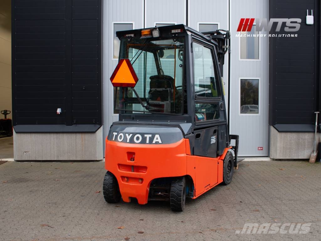 Toyota 8 FBMT 35 | 3700 mm lyfthöjd شاحنات ذات رافعات شوكية تعمل بالكهرباء