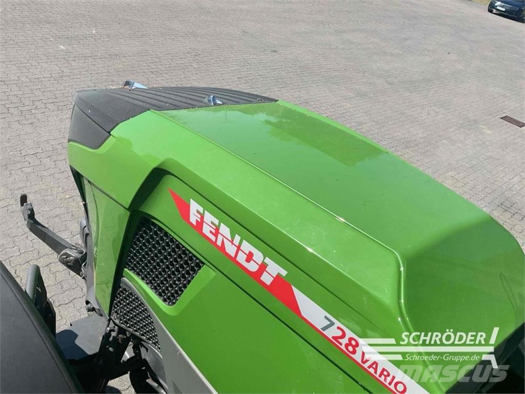 Fendt 728 VARIO GEN7 PROFI PLUS الجرارات