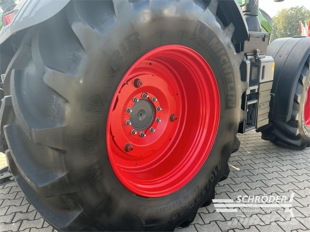 Fendt 728 VARIO GEN7 PROFI PLUS Traktorer