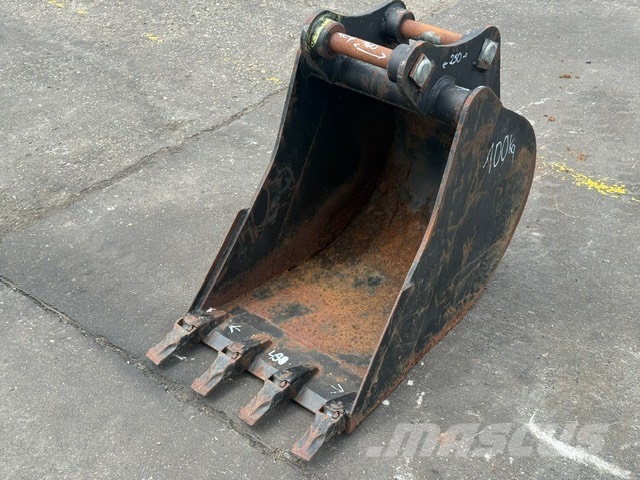 Kubota USED BUCKET Kaivuulaitteet