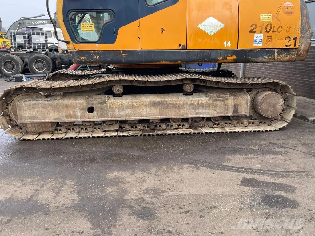 Hyundai Robex 210 LC-3 Track Excavator 21T. Hammer Lines R Bageri guseničari
