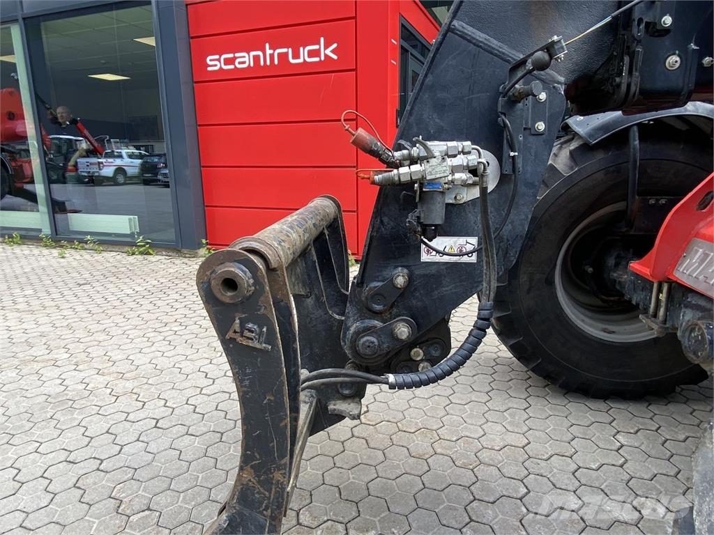 Manitou MLT841-145PS+ ELITE ST5 Teleskopické nakladače pre poľnohospodárstvo