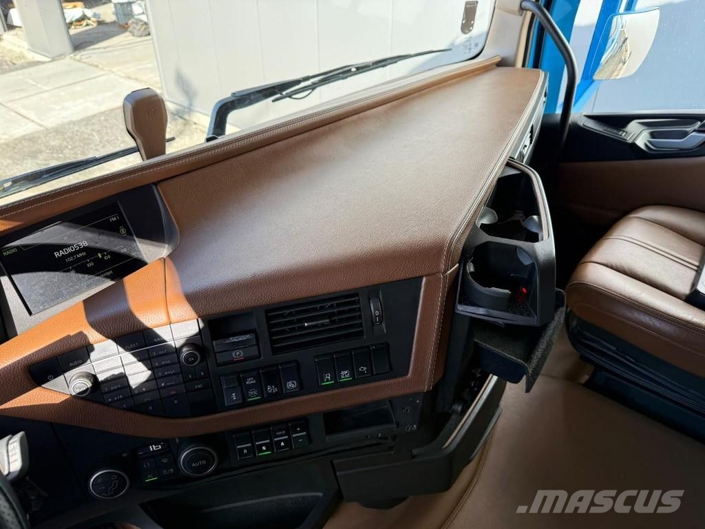 Volvo FH 460 4X2 EURO 6 + SPECIAL INTERIOR Vilcēji