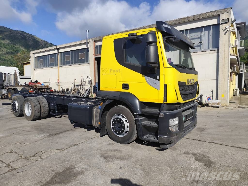 Iveco HI-STREET 260S46 شاحنات قلابة