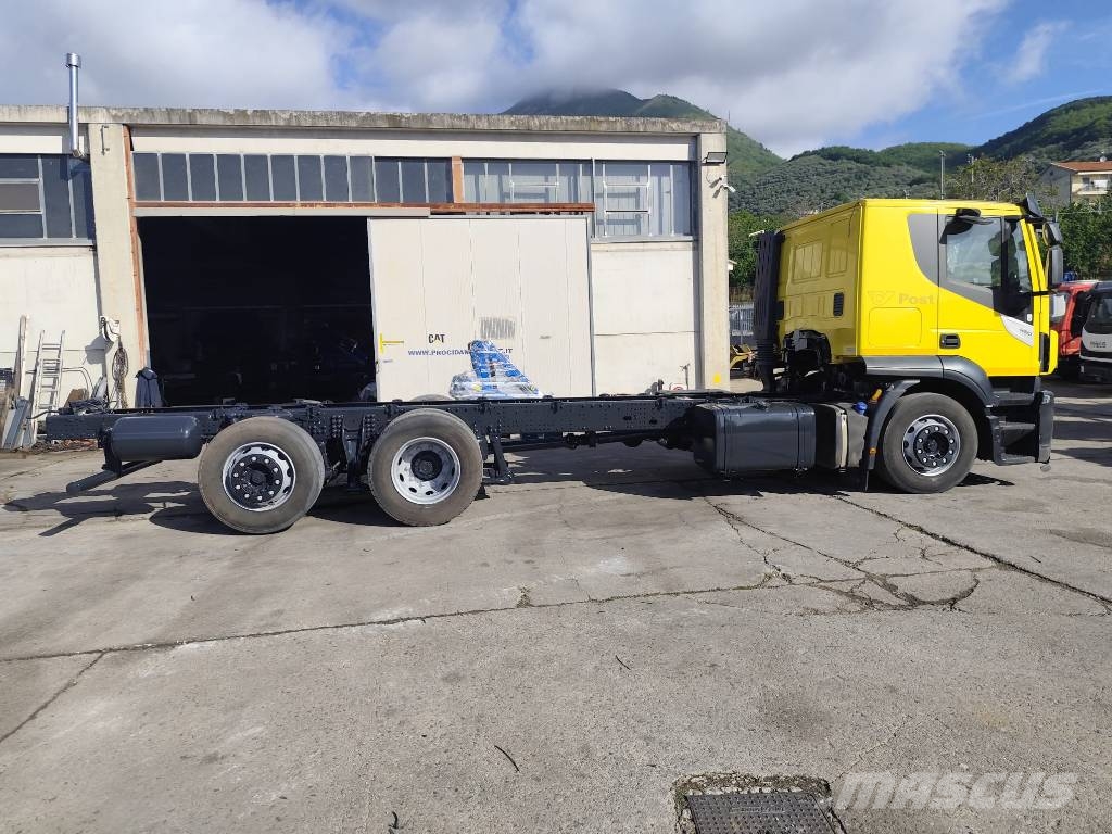 Iveco HI-STREET 260S46 شاحنات قلابة