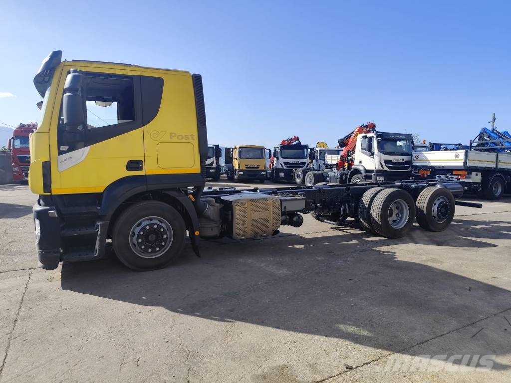 Iveco HI-STREET 260S46 شاحنات قلابة