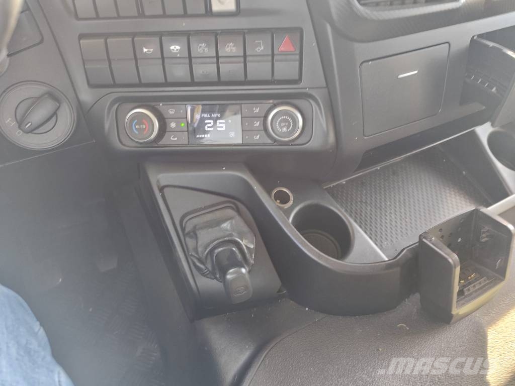 Iveco HI-STREET 260S46 شاحنات قلابة