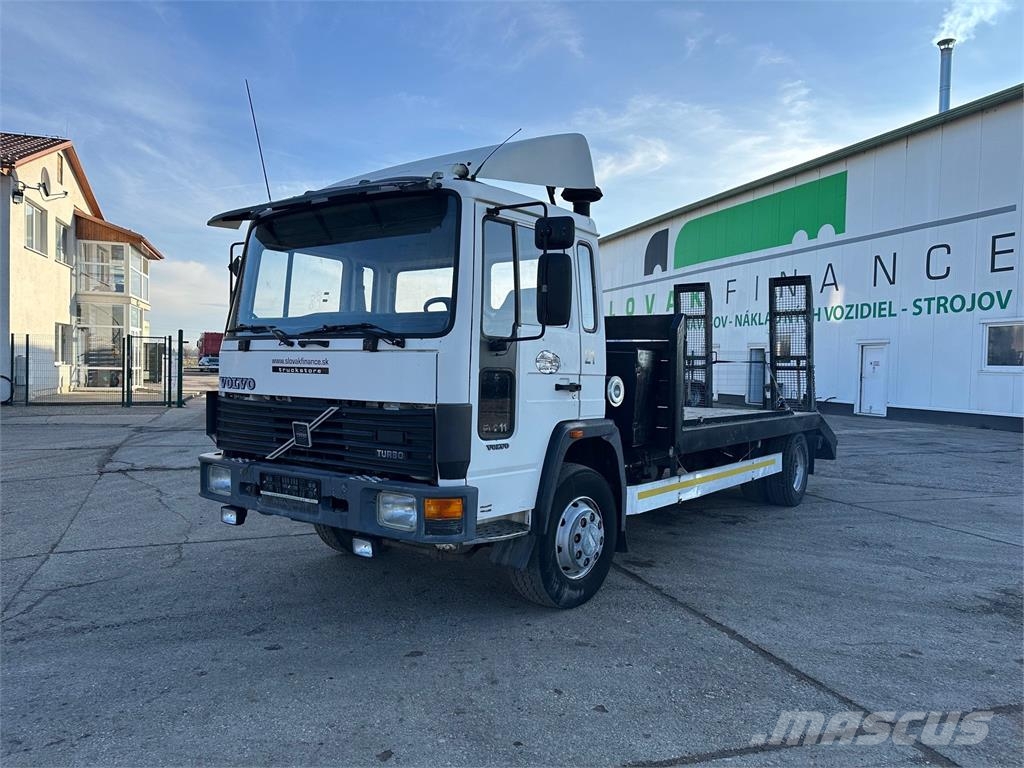 Volvo FL 611 TURBO odťahovka na prepravu vozidiel VIN 08 车辆运输车