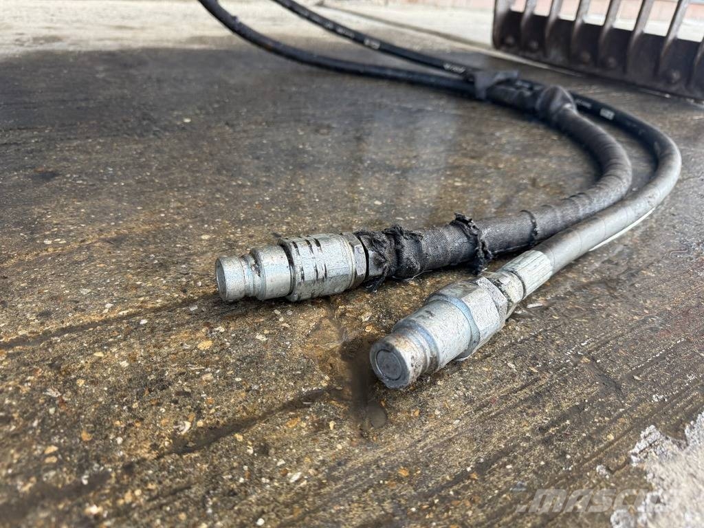 Arden Equipment S453 Hydraulic Grab مكونات أخرى