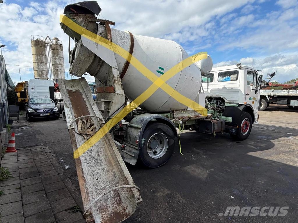 Mercedes-Benz SK 1622 - Chassis Cabine - V6 - Full Steel Suspens شاحنات بمقصورة وهيكل