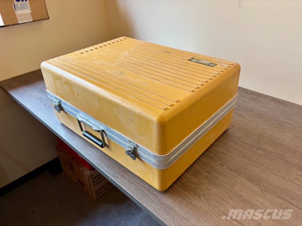 Topcon X53i 3D GPS systeem Topcon X53i Instrumenten, meet- en automatiseringsapparatuur