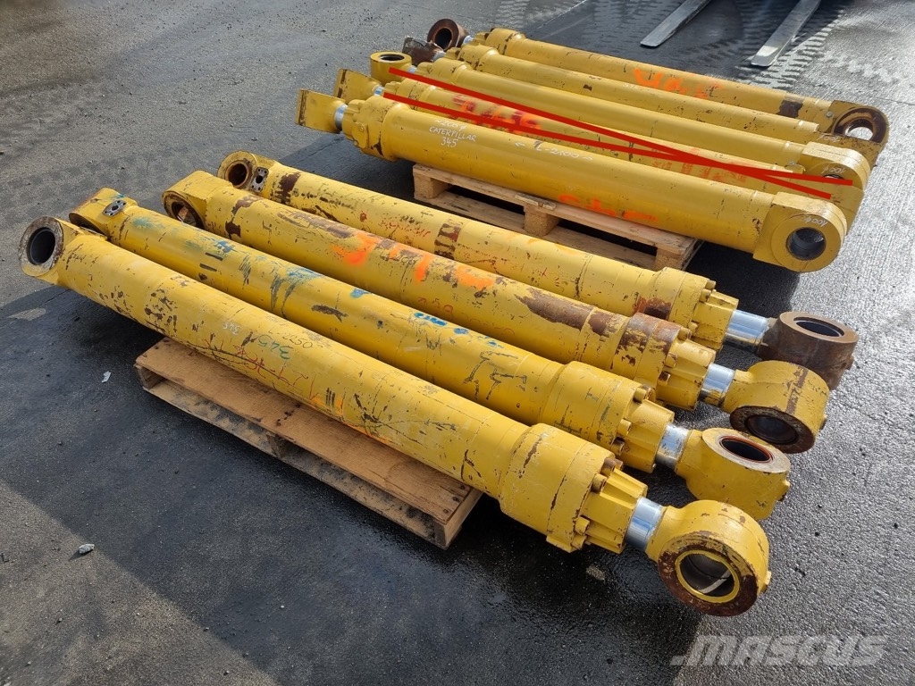 CAT 330/345 HYDRAULIC CYLINDER Гидравлическая система