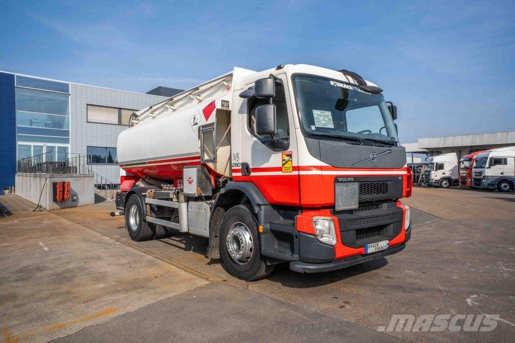 Volvo FE 280 +MAGYAR 13.000L/5COMP. Camiones cisterna