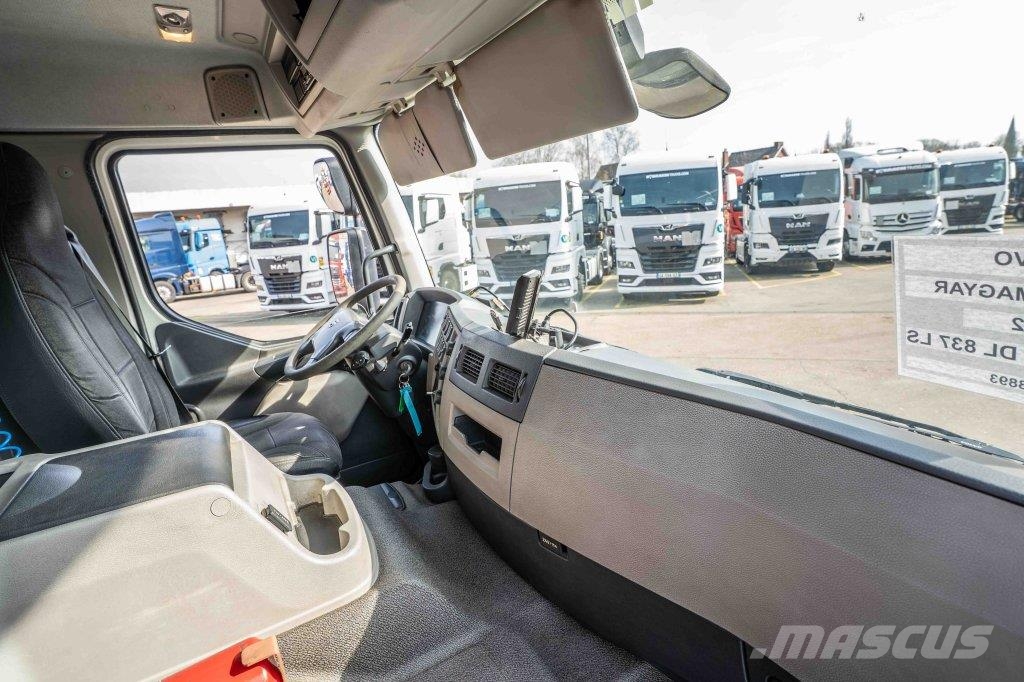 Volvo FE 280 +MAGYAR 13.000L/5COMP. Camiones cisterna