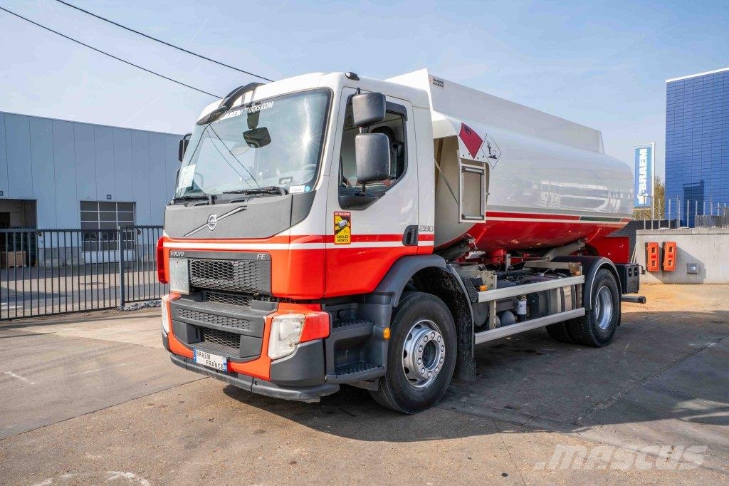 Volvo FE 280 +MAGYAR 13.000L/5COMP. Camiones cisterna
