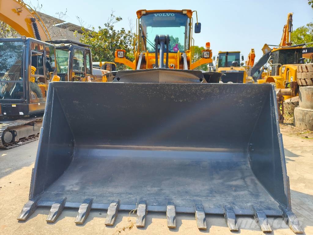 Volvo L150E Rataslaadurid