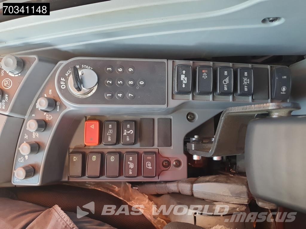 Hitachi ZX175W -7 Εκσκαφείς με τροχούς - λάστιχα