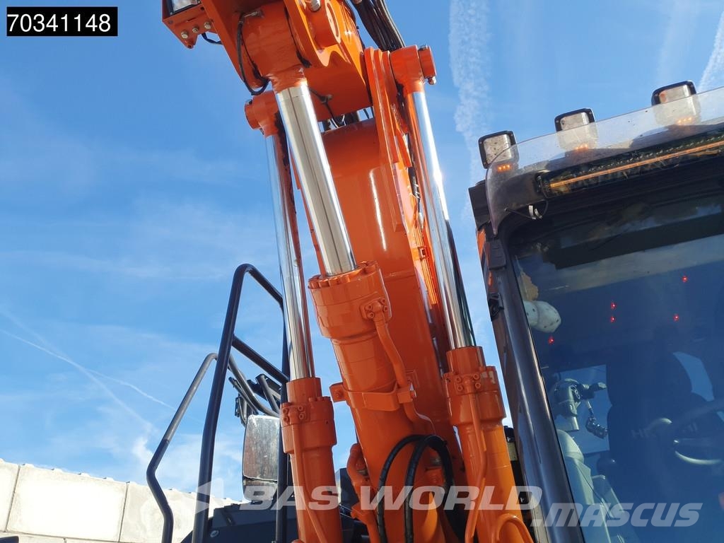 Hitachi ZX175W -7 Εκσκαφείς με τροχούς - λάστιχα