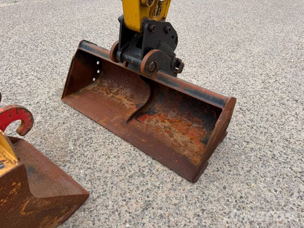 CAT 301.8 Miniescavadeiras < 7t (Mini escavadeiras)