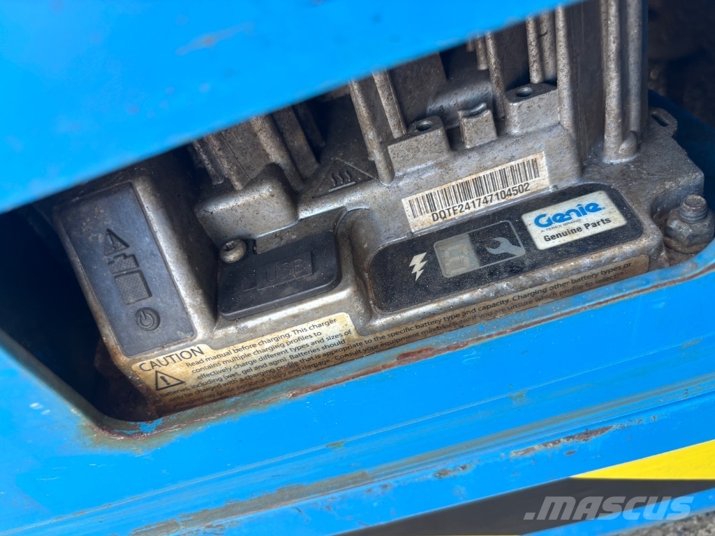 Genie GS 2632 剪叉式升降机