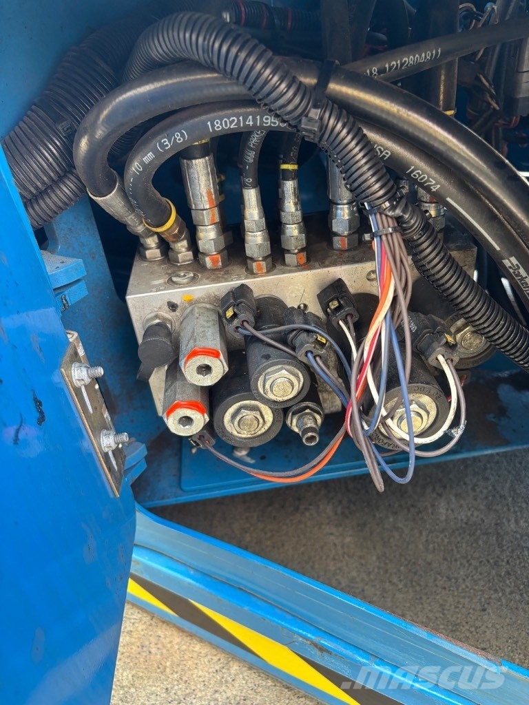 Genie GS 2632 剪叉式升降机