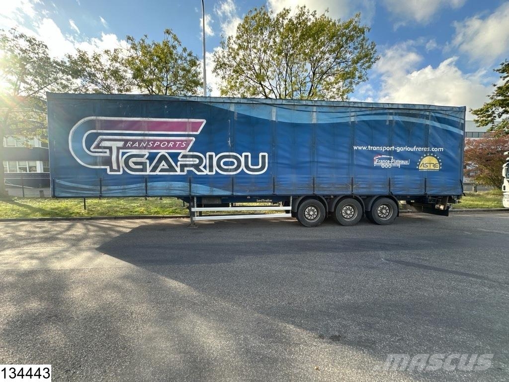 Lecitrailer Tautliner Poluprikolice sa ciradom